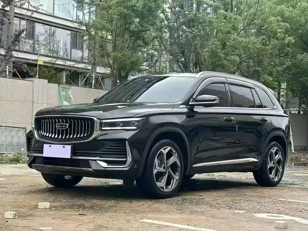 Geely Xingyue L 2022 — фото 1