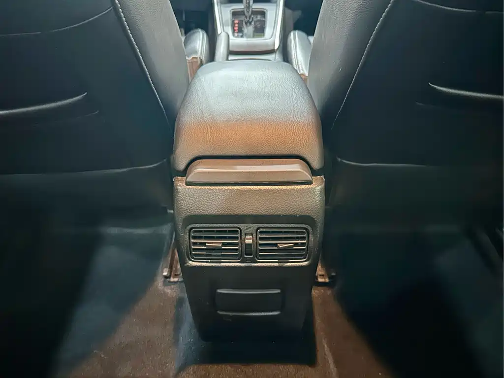 Nissan Sylphy 2022 — фото 17