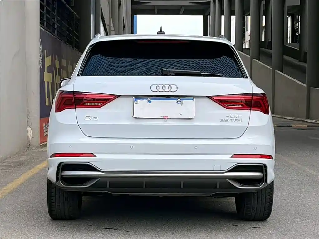 Audi Q3 2023 — фото 4