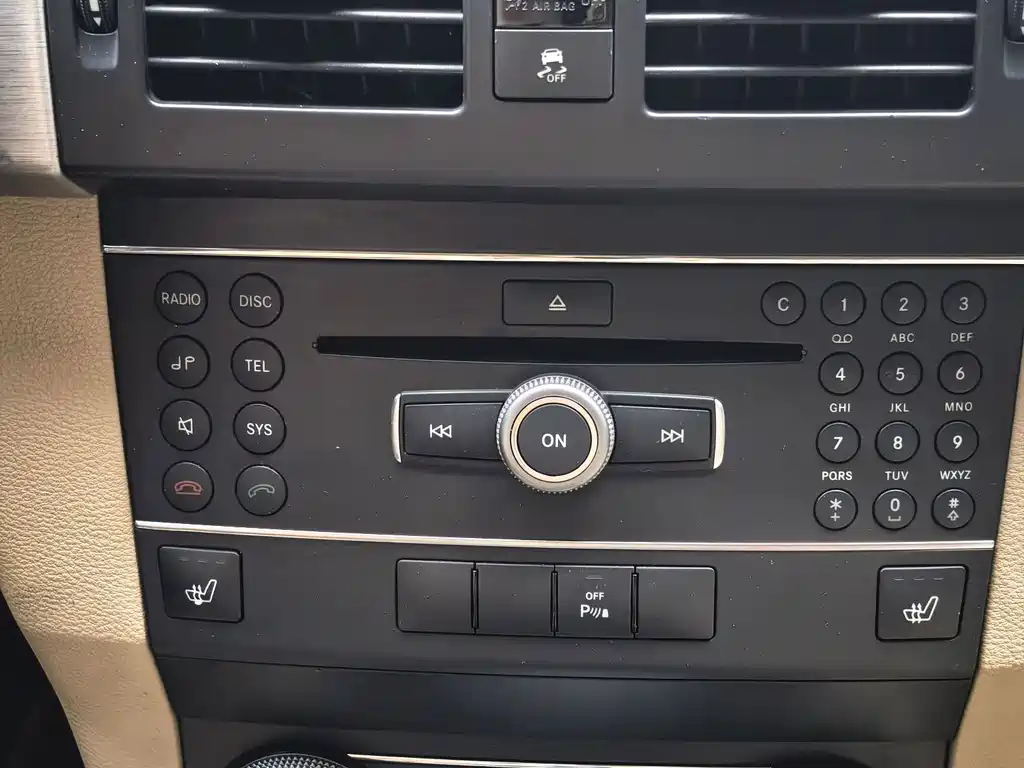 Mercedes-Benz GLK-Class 2012 — фото 21