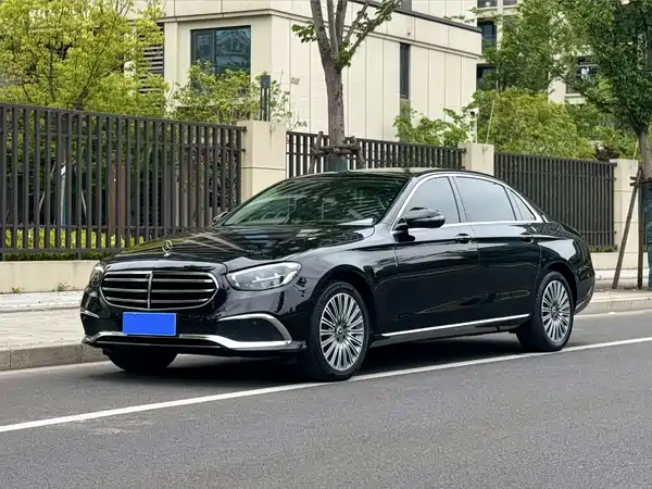 Mercedes-Benz E-Class 2023