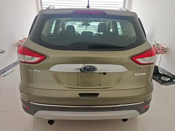 Ford Kuga 2016