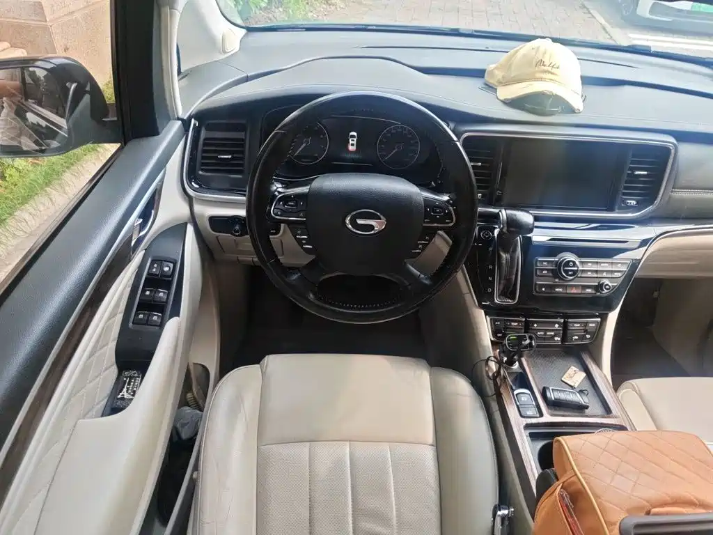 GAC Motor Trumpchi M8 2020 — фото 3