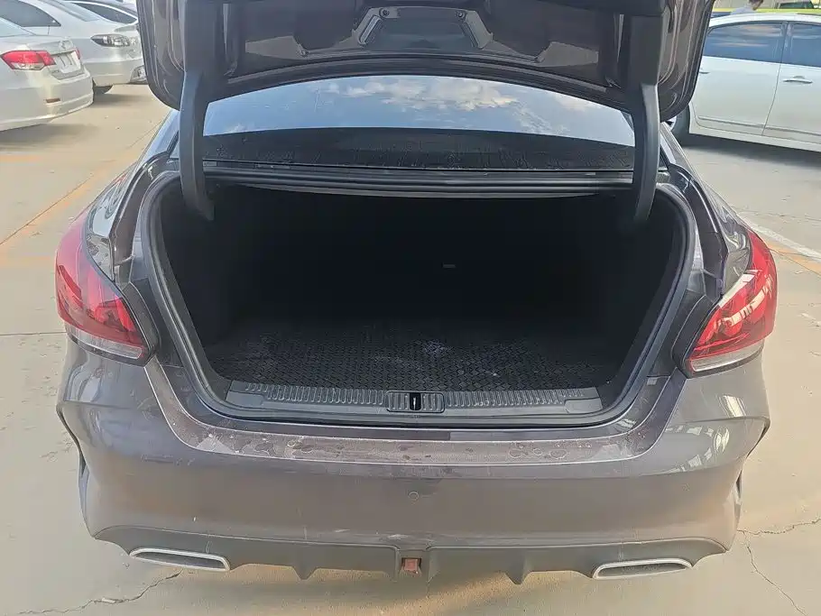 MG MG5 2021