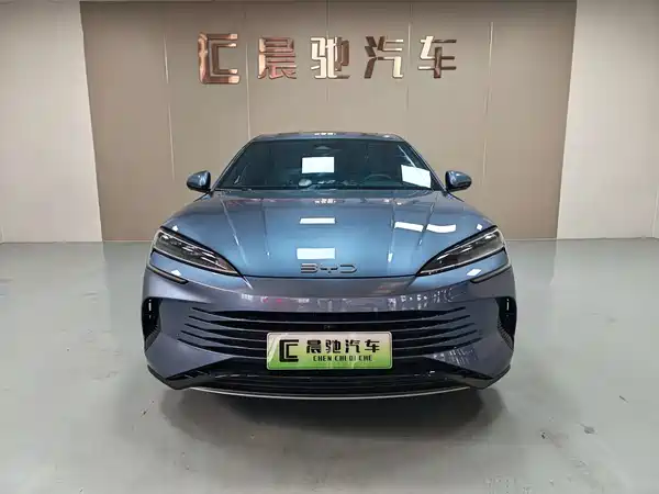 BYD Seal 07 DM-i 2025