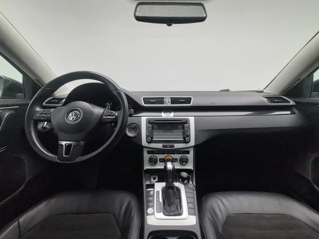 Volkswagen Magotan 2015