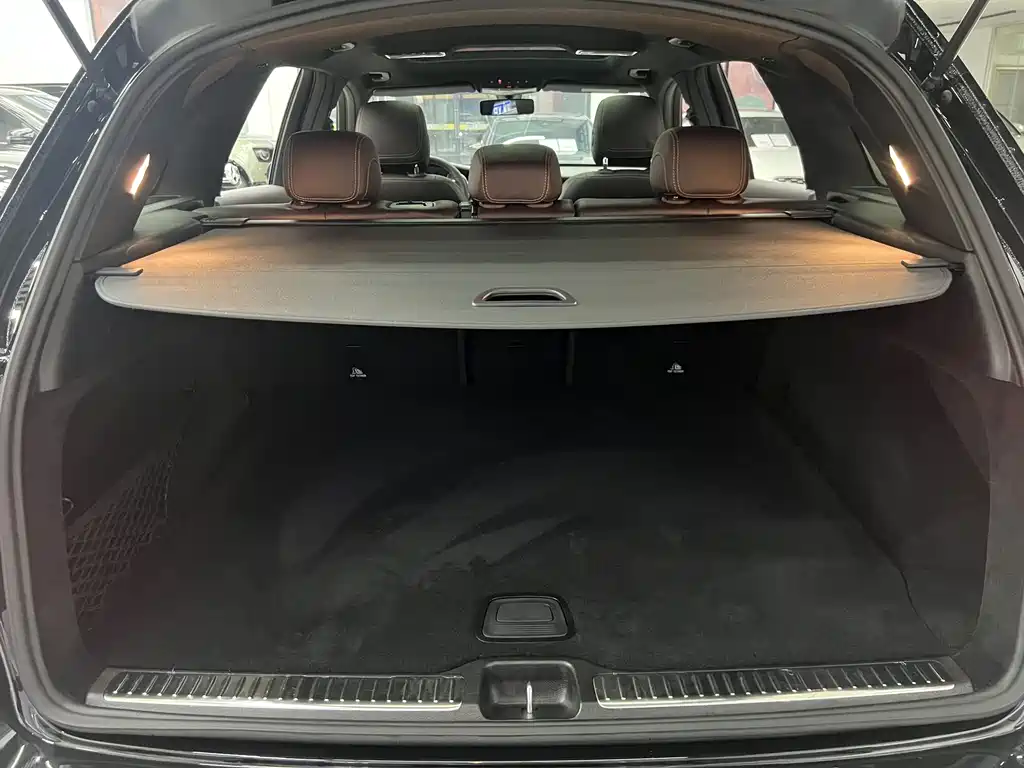 Mercedes-Benz GLC 2020 — фото 31