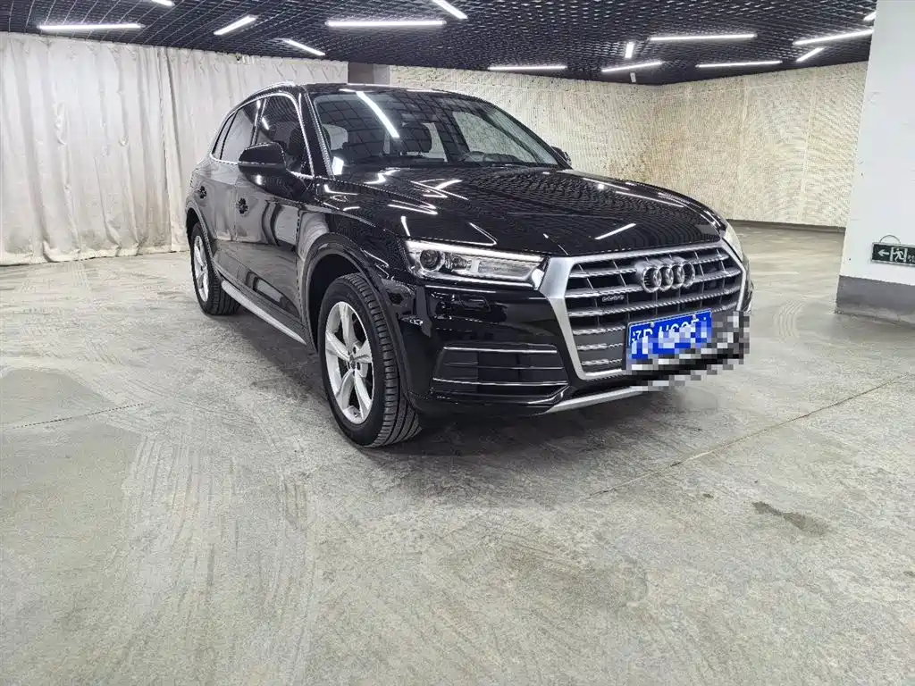 Audi Q5L 2019 — фото 3