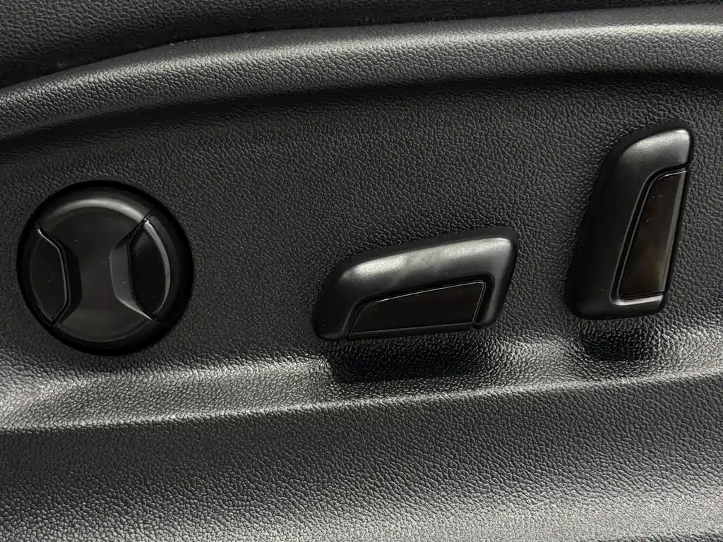 Volkswagen Tiguan L 2023 — фото 8
