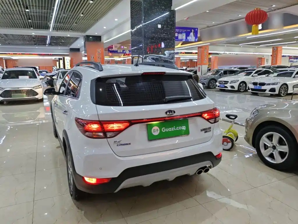Kia KX CROSS 2019 — фото 5