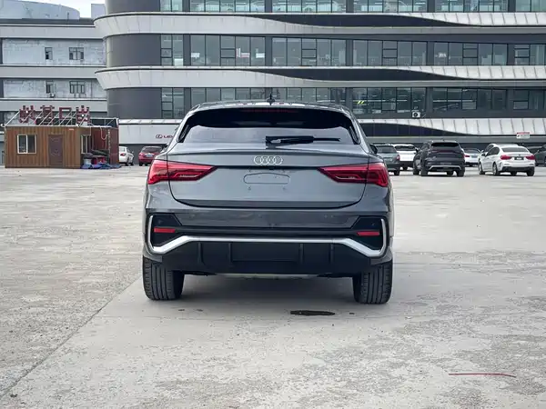 Audi Q3 Sportback 2021