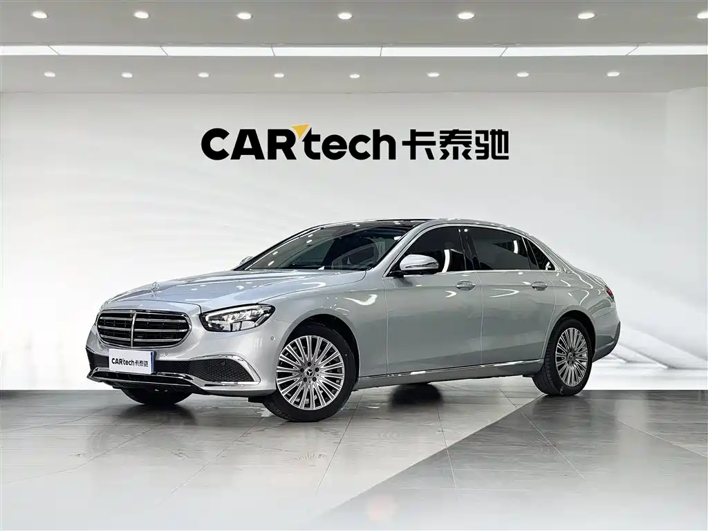 Mercedes-Benz E-Class 2024 — фото 1