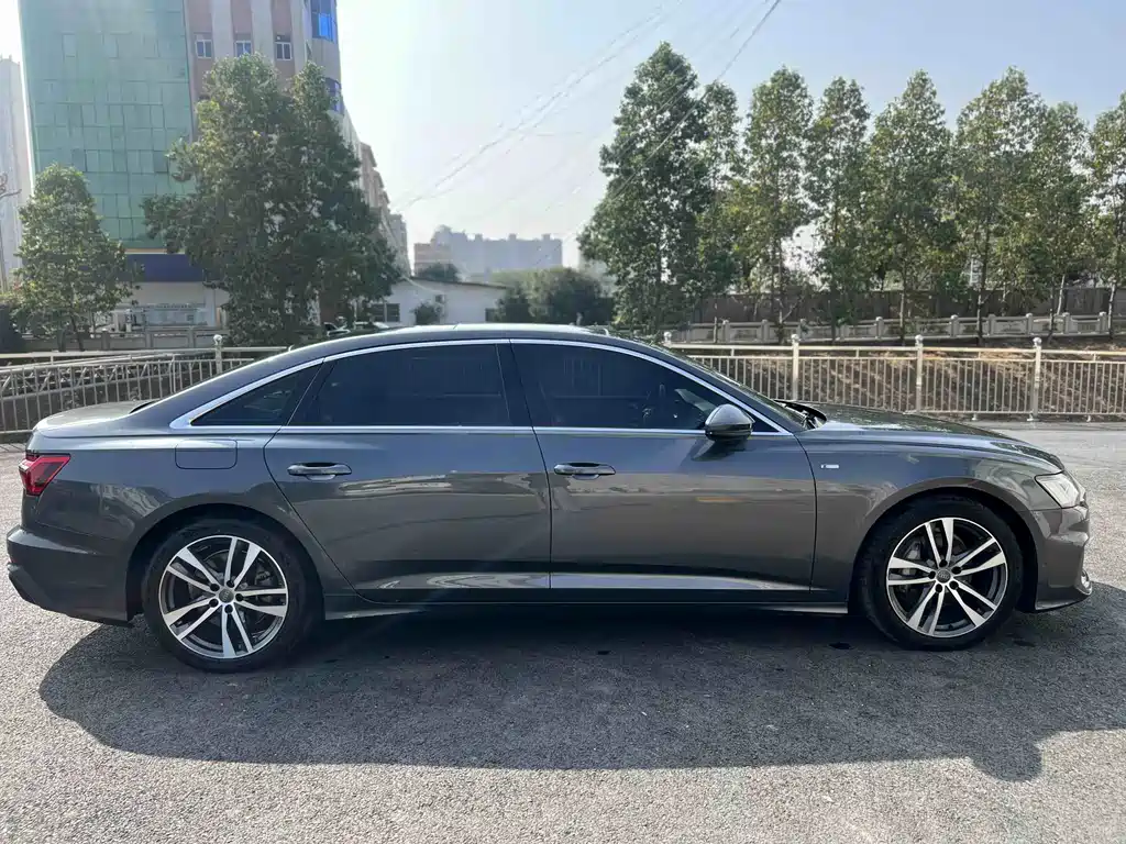 Audi A6L 2019 — фото 25