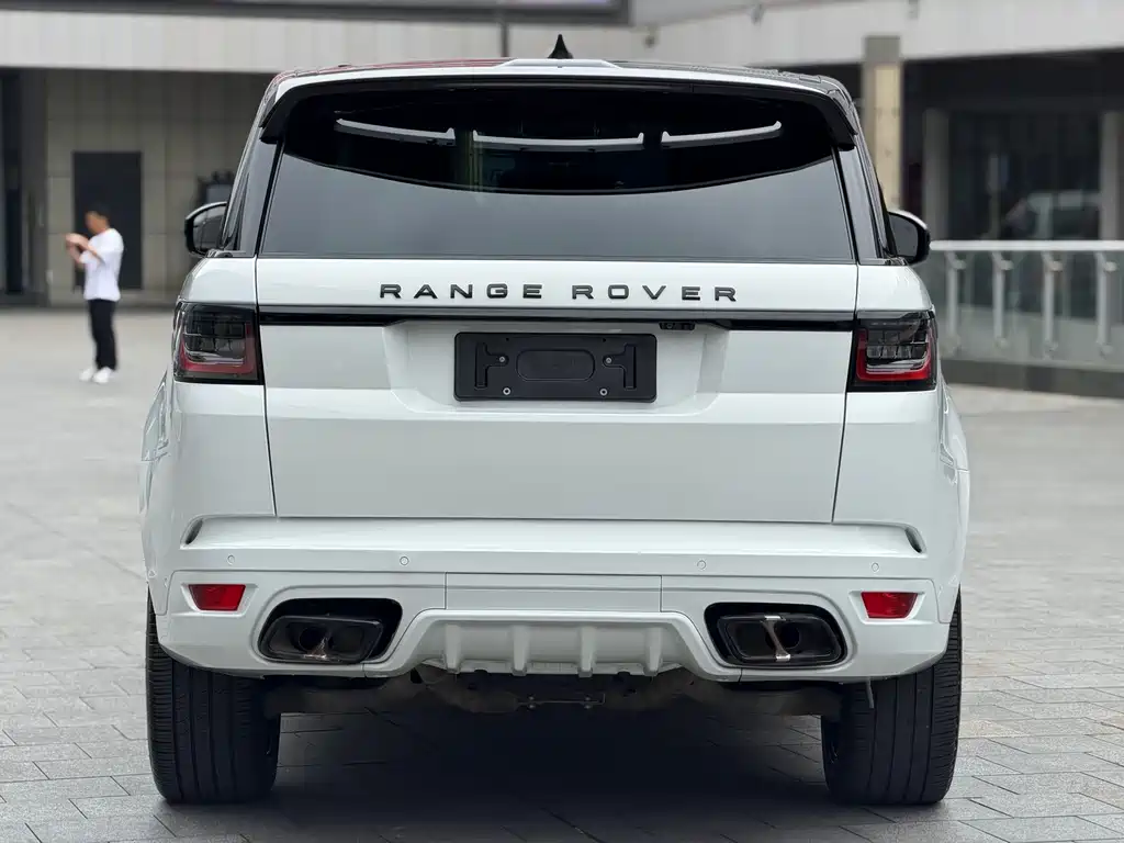 Land Rover Range Rover Sport 2023 — фото 20