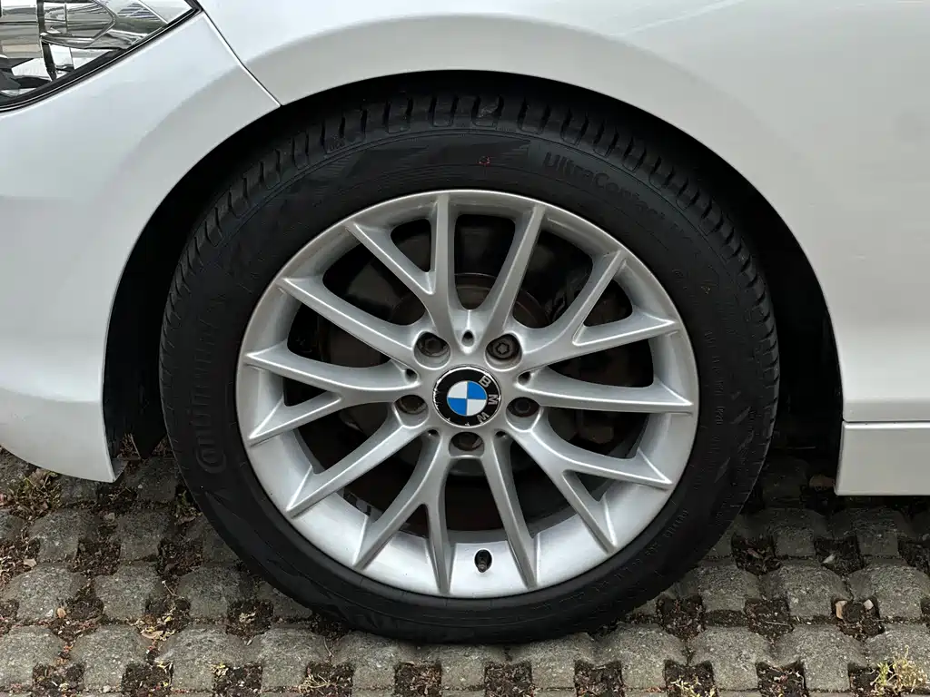 BMW 1 Series 2016 — фото 29