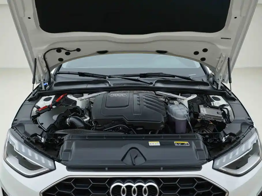 Audi A4L 2023