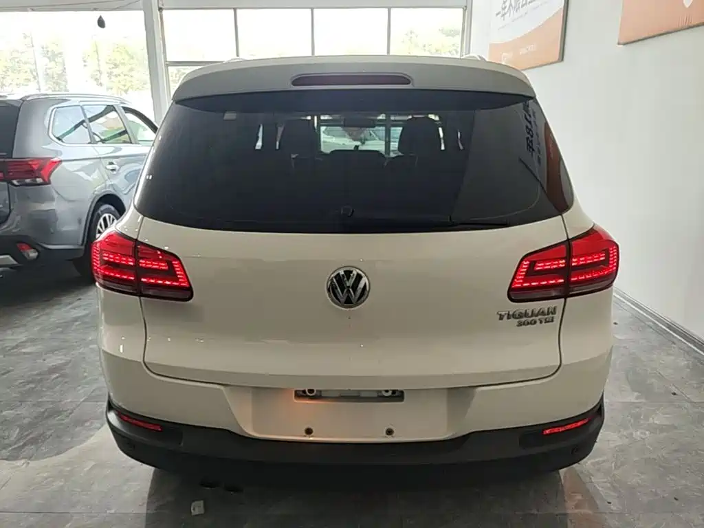 Volkswagen Tiguan 2019 — фото 6