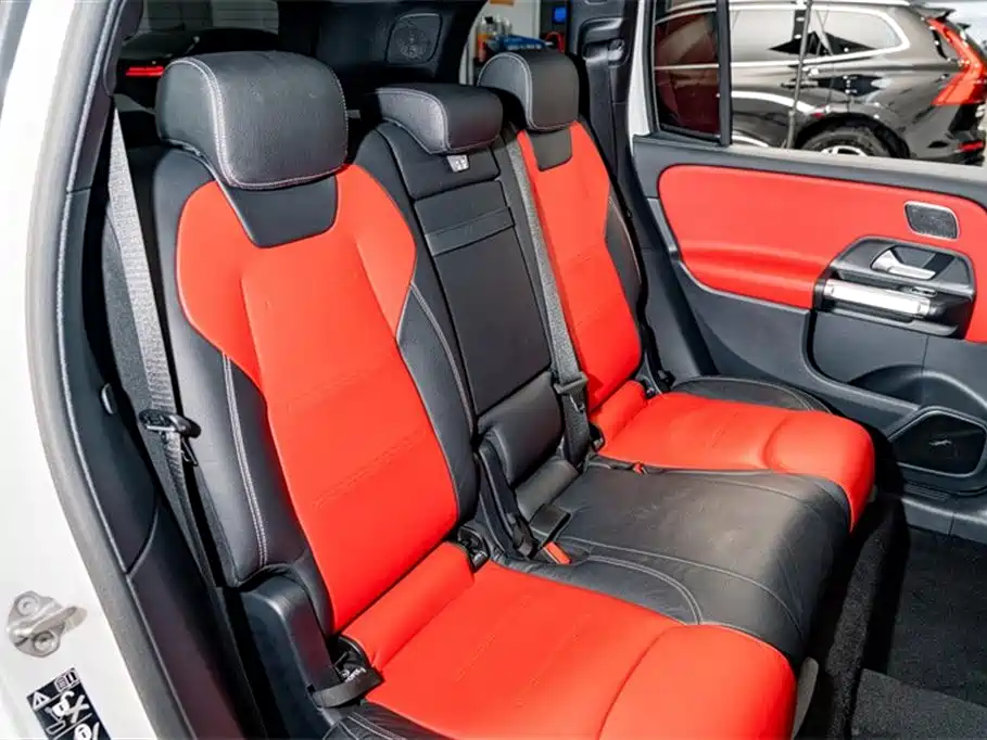 Mercedes-Benz GLB AMG 2023 — фото 24