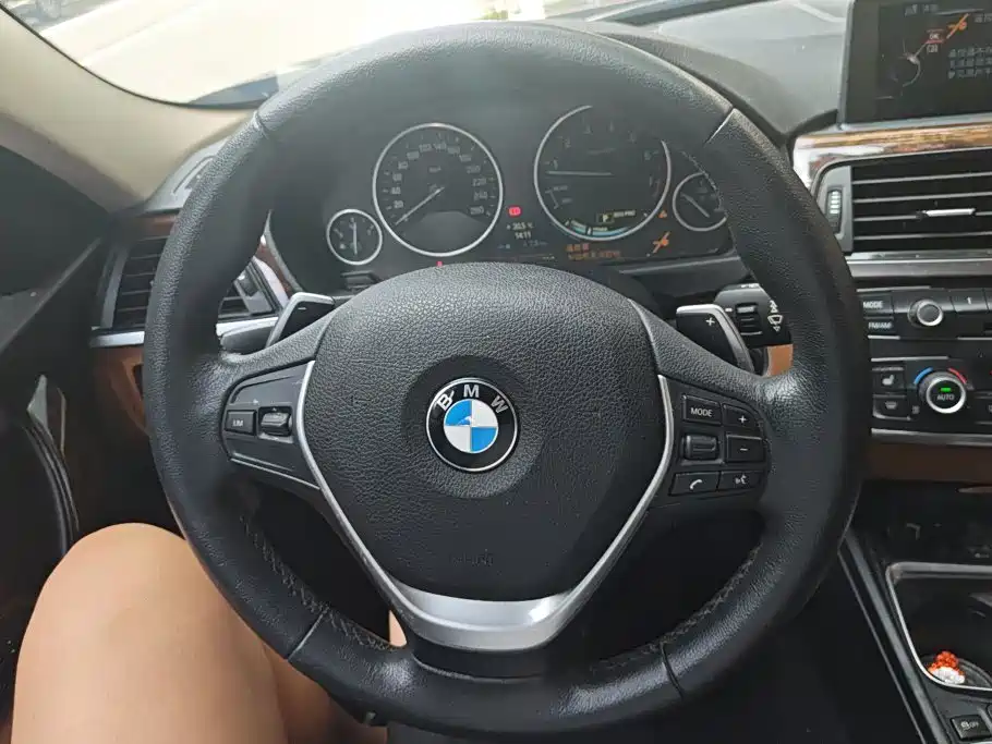 BMW 3 Series 2014 — фото 15