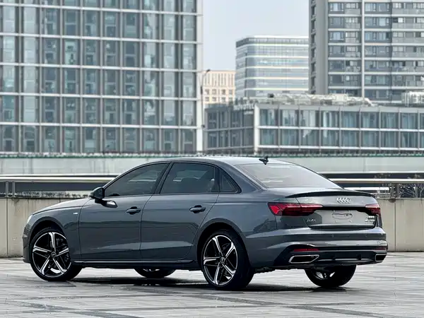 Audi A4L 2024
