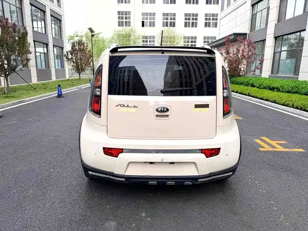 Kia Shor 2013