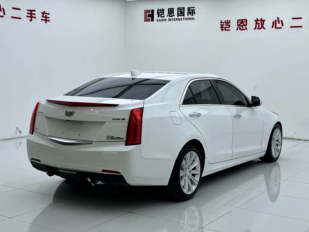 Cadillac ATS-L 2017 — фото 16
