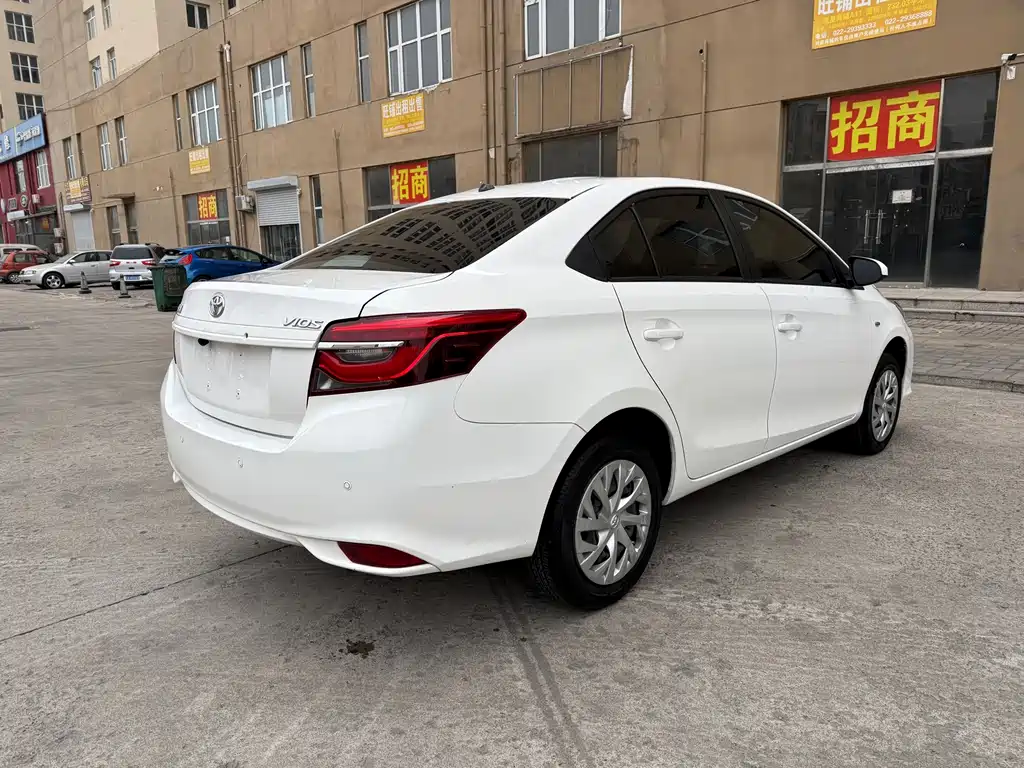 Toyota Vios 2021 — фото 17