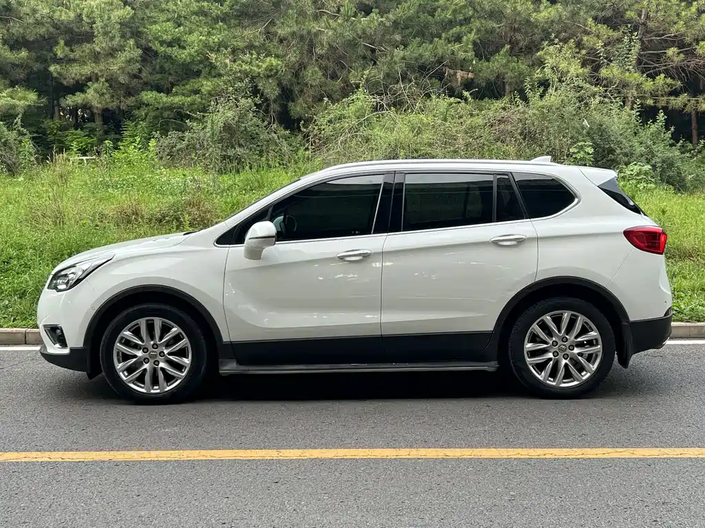 Buick Envision Plus 2018 — фото 3