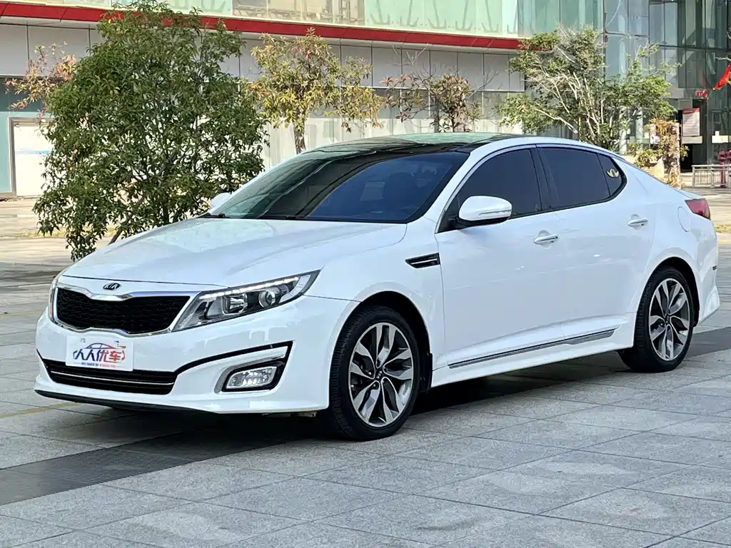 Kia K5 2015 — фото 1