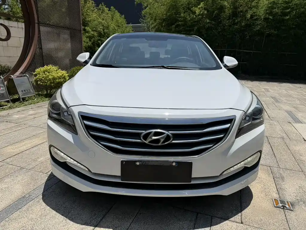 Hyundai Mistra 2014 — фото 2