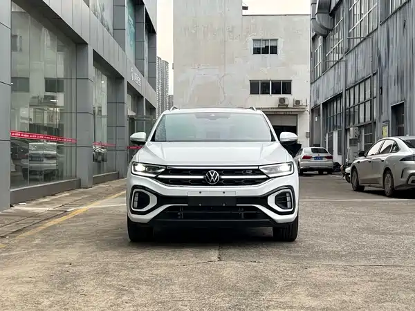 Volkswagen T-Roc 2025