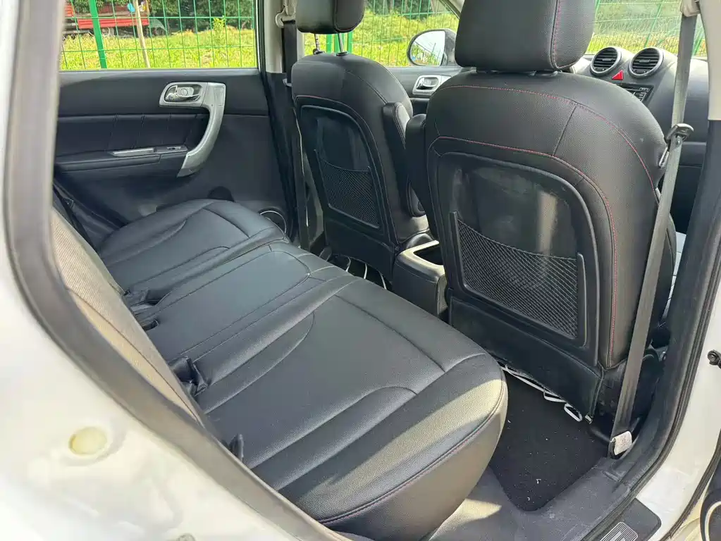 Haval H6 2015 — фото 12