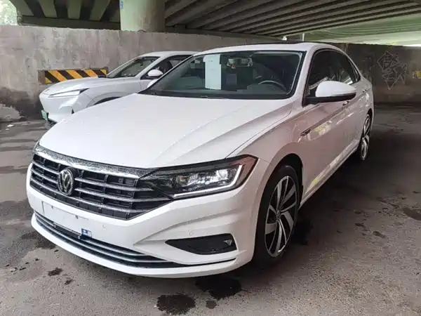 Volkswagen Sagitar 2022