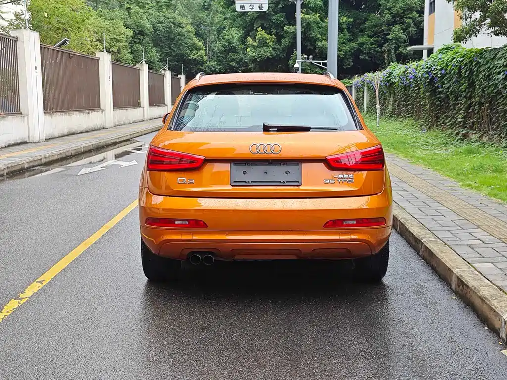 Audi Q3 2014 — фото 15