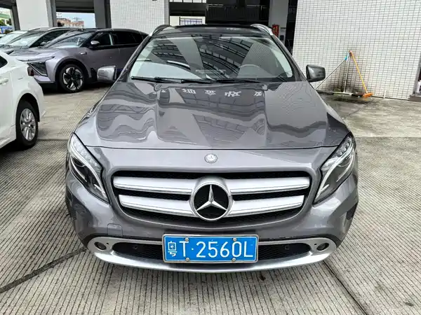 Mercedes-Benz GLA 2017