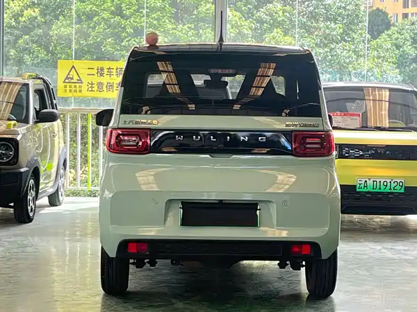 Wuling Hongguang MINIEV 2022