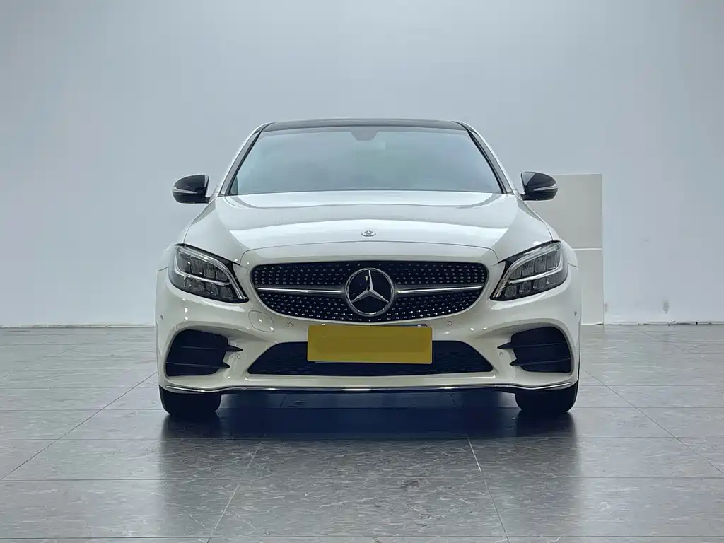 Mercedes-Benz C-Class 2020