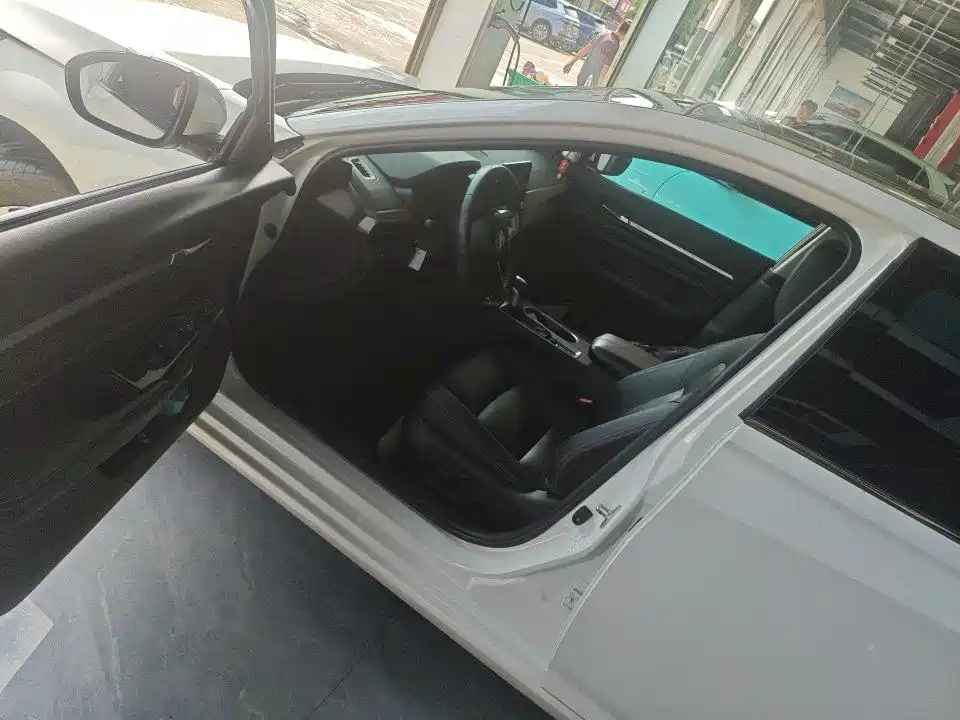 Nissan Teana 2021