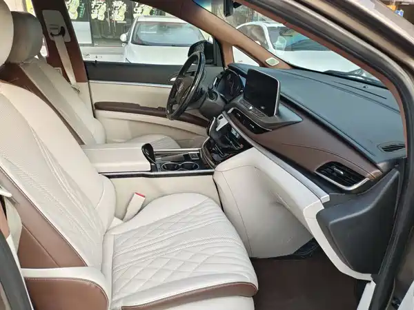 Buick GL8 2021