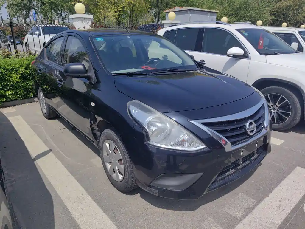 Nissan Sunny 2016 — фото 22