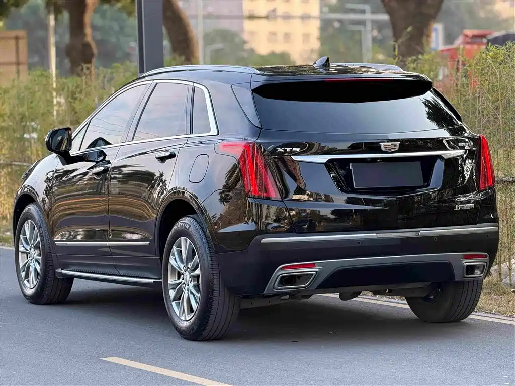 Cadillac XT5 2020 — фото 22