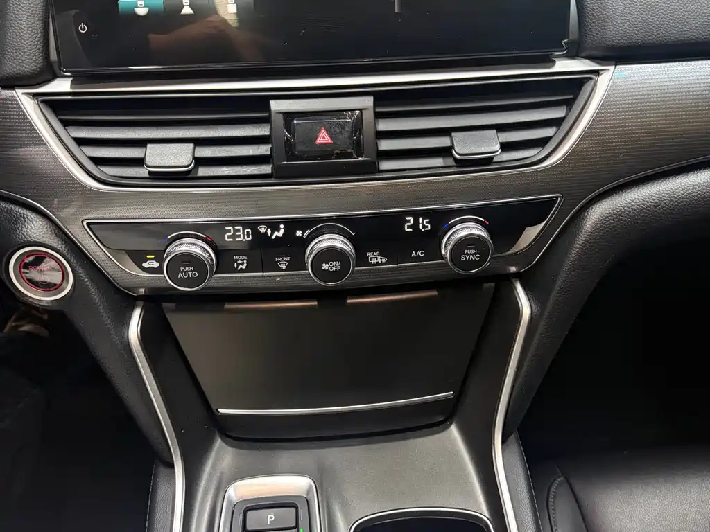 Honda Accord 2023 — фото 19