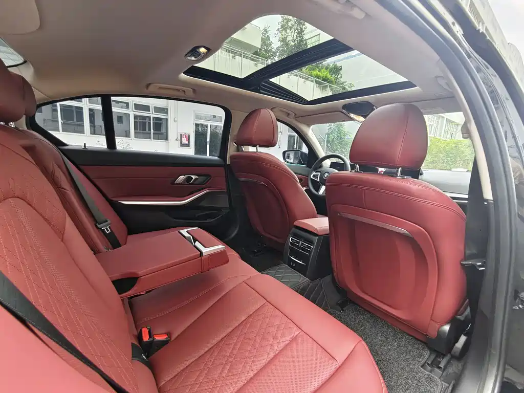 BMW i3 2023 — фото 14