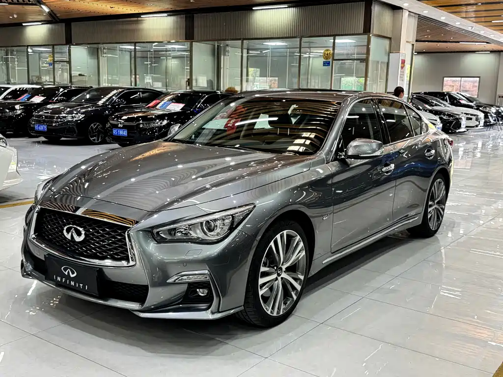 Infiniti Q50L 2018