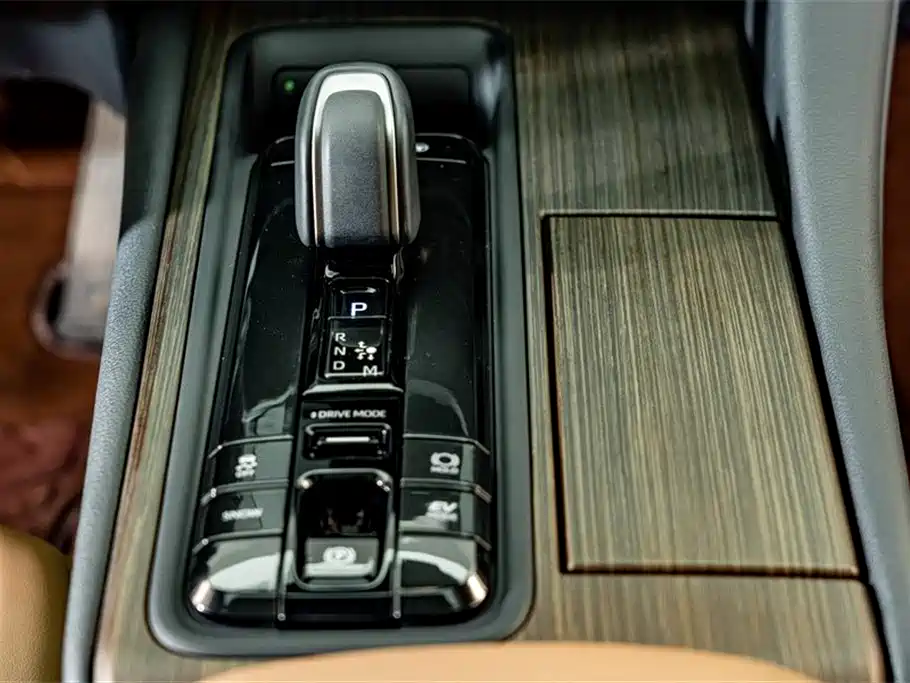 Toyota Crown 2025 — фото 16