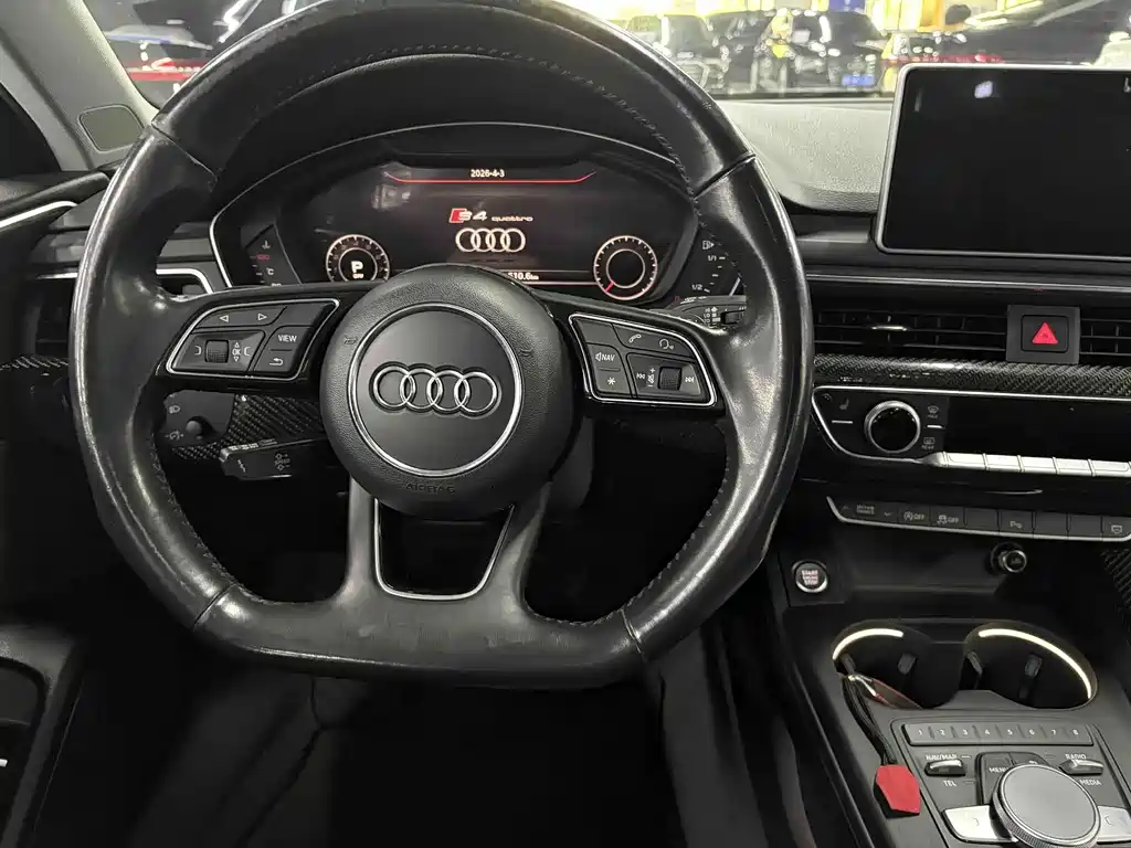 Audi A4L 2017 — фото 14