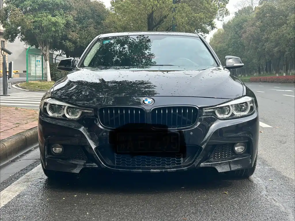 BMW 3 Series 2019 — фото 2