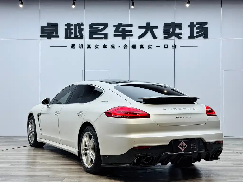 Porsche Panamera 2015 — фото 5