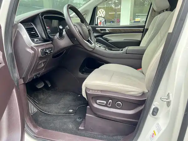 GAC Trumpchi M8 2021