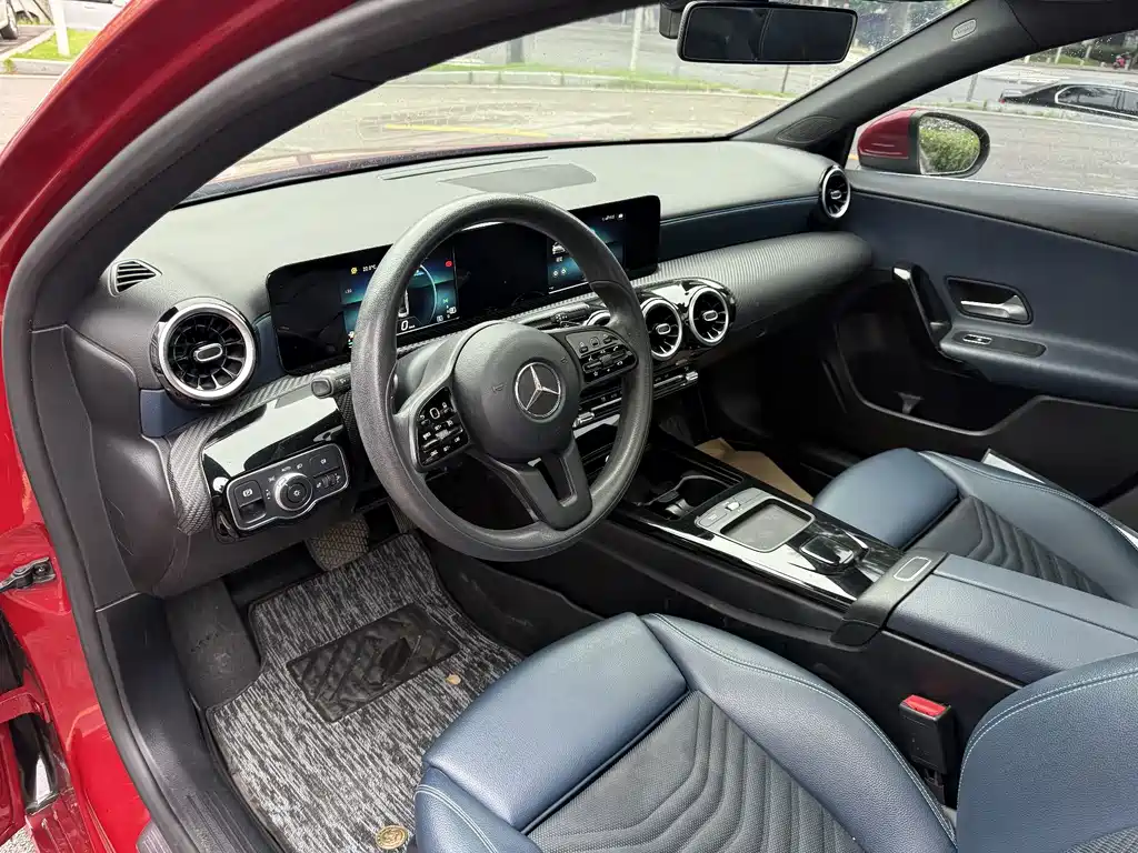 Mercedes-Benz A-Class 2020 — фото 9